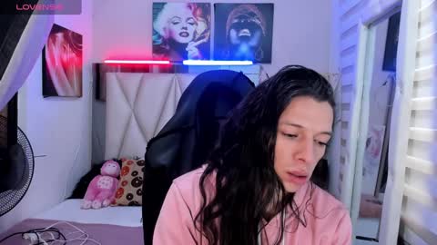 ale_noah_xxx online show from 02/07/25, 12:39