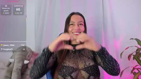 aleaa  online show from 12/01/25, 01:32