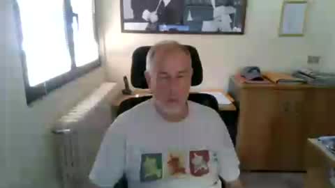 Snapshot of aleandela chatting on 07/21/26, 02:52 aleandela online show from 07/21/26, 02:52