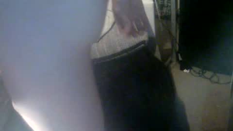 Snapshot of alec_tronic chatting on 07/13/26, 01:30 alec_tronic online show from 07/13/26, 01:30