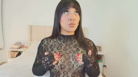 Alee Foxx  online show from 04/16/26, 11:40