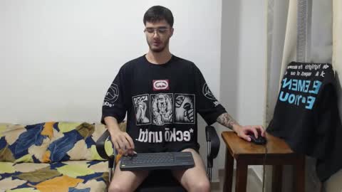 aleex_miller online show from 10/19/25, 06:14