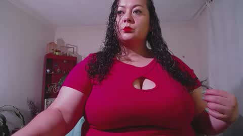 Snapshot of aleia_taylor chatting on 10/08/25, 05:27 aleia taylor online show from 10/08/25, 05:27