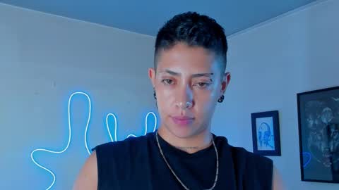 Alejandra online show from 09/10/25, 12:10