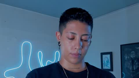 Alejandra online show from 11/20/25, 08:19