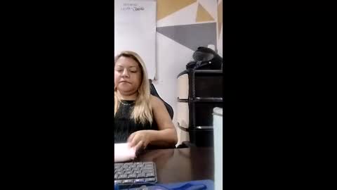  Aleja  online show from 02/09/26, 02:10