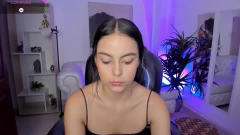 Alejandra online show from 03/08/25, 02:30