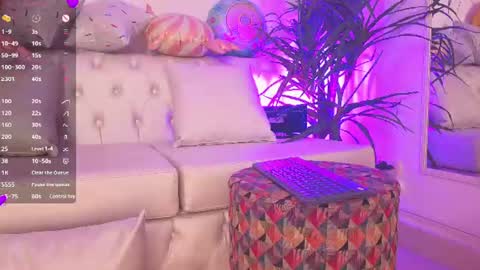 Alejandra online show from 07/06/26, 03:03