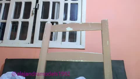 Alejandra online show from 05/23/26, 08:51