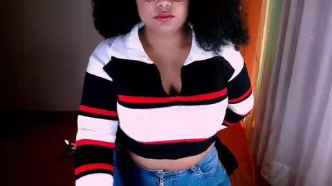 Alejandra  online show from 01/15/25, 01:02