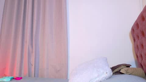 alejandra_dunn1 online show from 04/08/26, 07:47