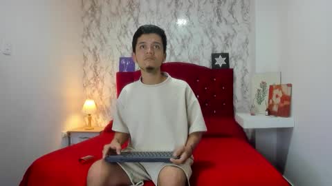 Snapshot of alejandra_james chatting on 04/02/26, 07:39 ALEJANDRA JAMES online show from 04/02/26, 07:39