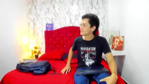 Snapshot of alejandra_james chatting on 04/08/26, 02:22 ALEJANDRA JAMES online show from 04/08/26, 02:22