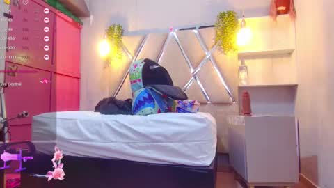 alejandra martins online show from 11/19/25, 03:39