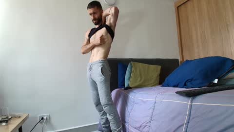 Alejandro Hernndez online show from 01/25/25, 06:57