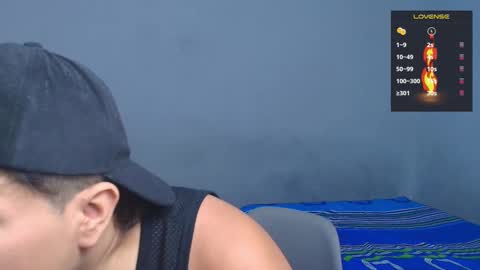 Alejandro G online show from 11/25/25, 02:39