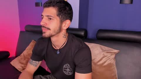 Alejo  online show from 02/01/26, 02:10