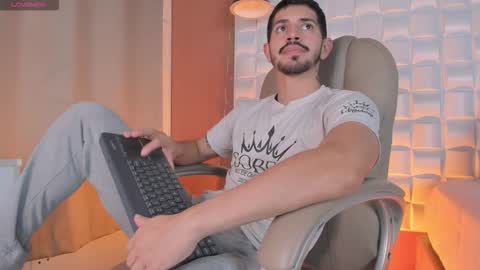 Alejo  online show from 03/04/26, 11:00