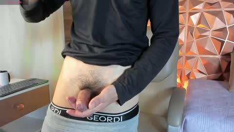 Alejo  online show from 03/31/26, 04:57