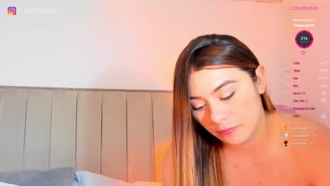 Snapshot of alejarosse chatting on 12/14/24, 09:02 alejandra independent models online show from 12/14/24, 09:02