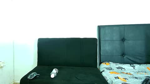 Snapshot of alejo_21cm chatting on 01/29/25, 09:12 alejo_21cm online show from 01/29/25, 09:12