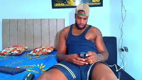 alejo_21cm online show from 12/05/25, 02:14