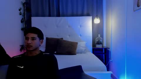 alejo_exotic online show from 05/25/26, 12:11