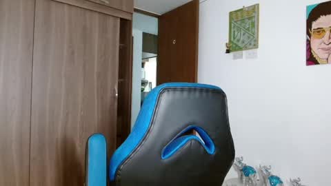 David online show from 04/16/26, 02:01