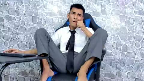 alejo peverell online show from 03/13/26, 06:09