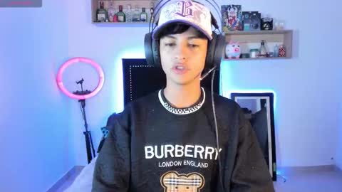 alejo online show from 11/11/25, 08:14