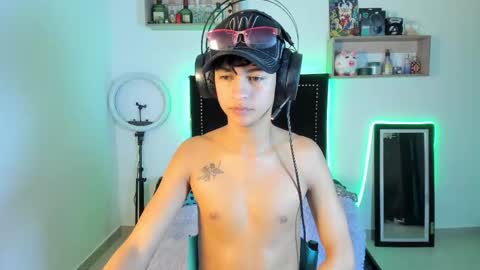 alejo online show from 11/19/25, 12:54