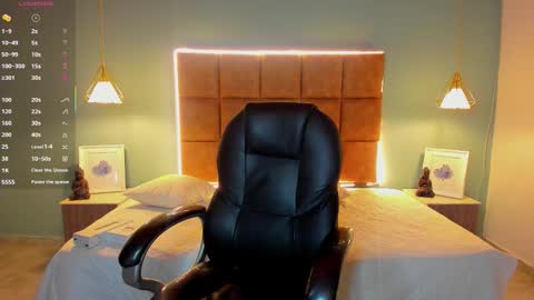 ALejoo Saenz online show from 09/24/25, 02:37