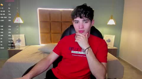 ALejoo Saenz online show from 10/03/25, 04:37