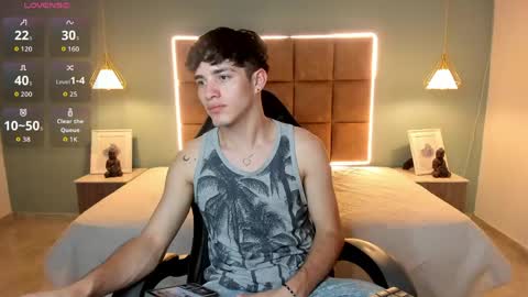 ALejoo Saenz online show from 04/29/26, 03:54