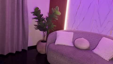 Alejo online show from 02/16/26, 07:43