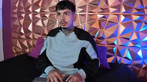 aleking13 online show from 10/05/25, 12:25