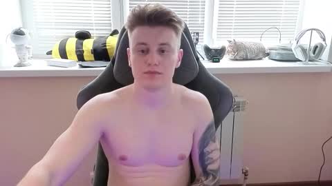 Snapshot of aleks_fisher chatting on 02/04/26, 12:11 Alex and Linar online show from 02/04/26, 12:11