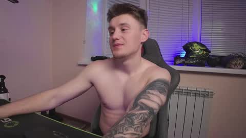 Snapshot of aleks_fisher chatting on 02/17/26, 11:55 Alex and Linar online show from 02/17/26, 11:55