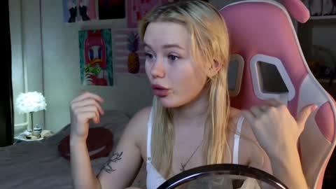 Lexi online show from 01/29/25, 03:54