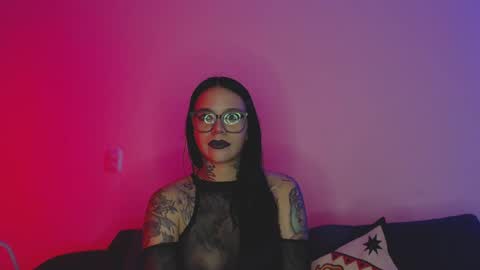 Snapshot of aleksanoir chatting on 05/12/26, 03:53 AleksaNoir online show from 05/12/26, 03:53