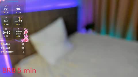  Leslie online show from 02/01/25, 02:16