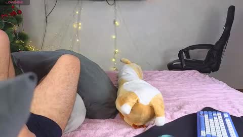 Snapshot of alena_hot_sex chatting on 02/12/26, 03:23 Alena online show from 02/12/26, 03:23