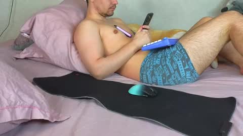 Snapshot of alena_hot_sex chatting on 06/01/26, 12:29 Alena online show from 06/01/26, 12:29