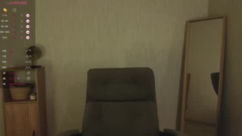 Snapshot of alena_navi chatting on 07/18/26, 06:12 Alena online show from 07/18/26, 06:12