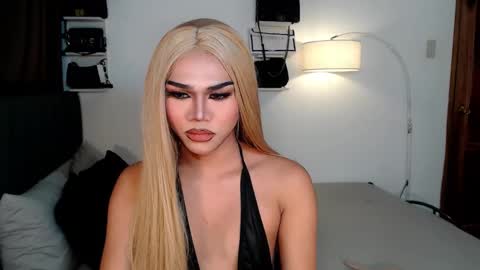 Snapshot of alenajones chatting on 01/25/25, 08:42 alenajones online show from 01/25/25, 08:42