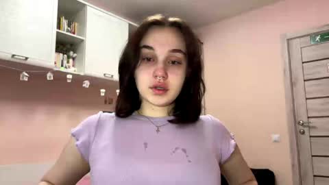 Snapshot of alenebroussard chatting on 04/16/26, 03:24 Nora online show from 04/16/26, 03:24