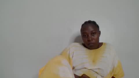 Snapshot of alesha_ chatting on 01/07/26, 06:21 Noreen Kennth and Emilly online show from 01/07/26, 06:21