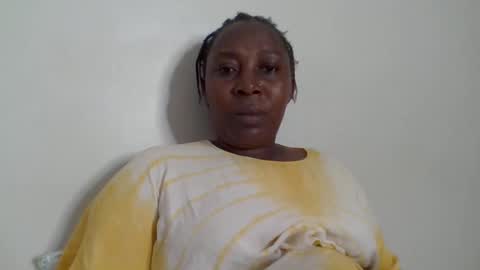 Snapshot of alesha_ chatting on 02/05/26, 06:12 Noreen Kennth and Emilly online show from 02/05/26, 06:12