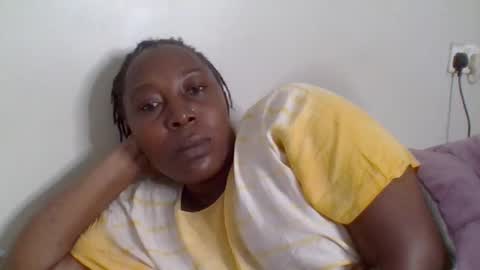 Snapshot of alesha_ chatting on 02/18/26, 06:37 Noreen Kennth and Emilly online show from 02/18/26, 06:37