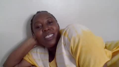 Snapshot of alesha_ chatting on 02/20/26, 07:03 Noreen Kennth and Emilly online show from 02/20/26, 07:03